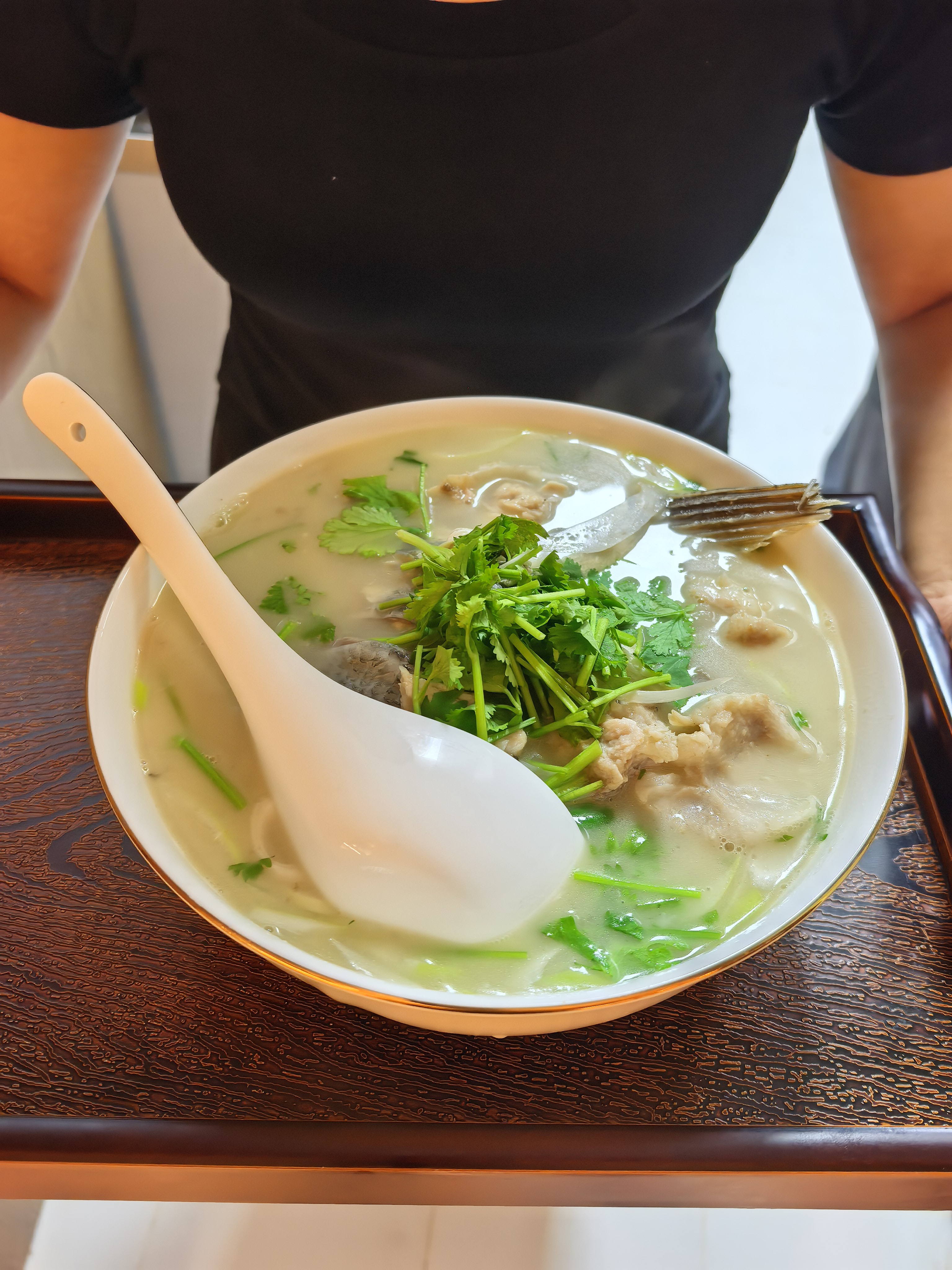 归源隐墅鱼汤热乎家常饭